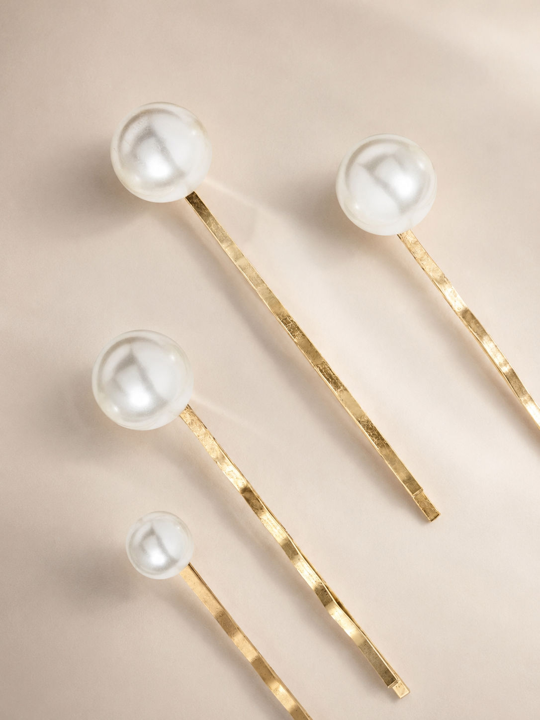 Perla Bobby Pins