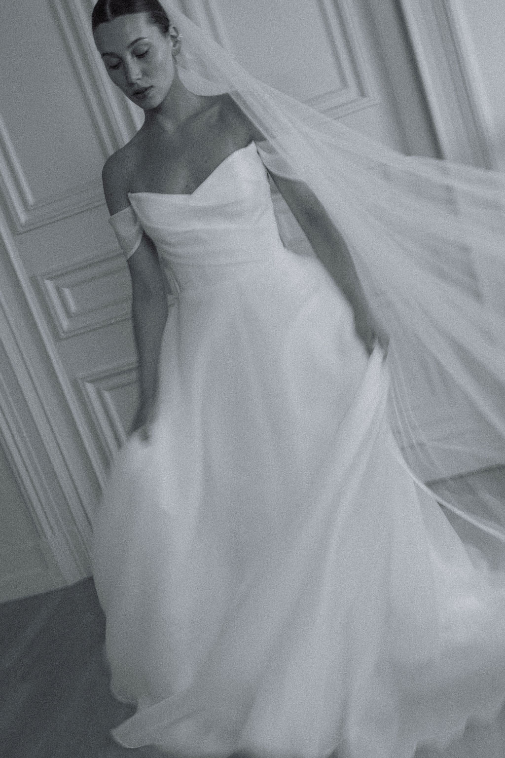 Louvienne Sullivan trouwjurk achterkant